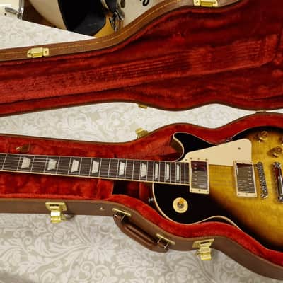 Gibson Les Paul Standard '50s Tobacco Burst Electric Guitar Figured Top image 3