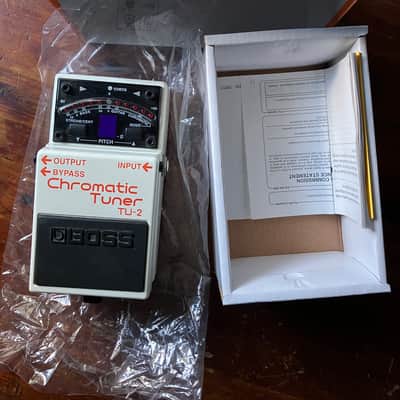 Boss TU-2 Chromatic Tuner (Dark Gray Label) 1998 - 2009 - White image 3
