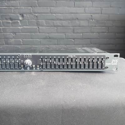 dbx 215 Dual Channel 15-Band EQ image 4