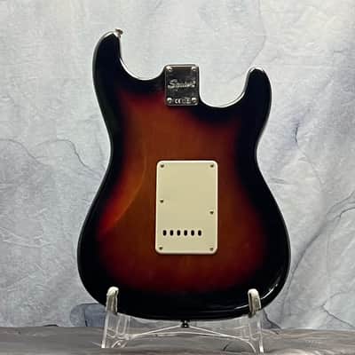 Squier Classic Vibe Loaded Left-Handed 60s Stratocaster Body Sunburst image 3