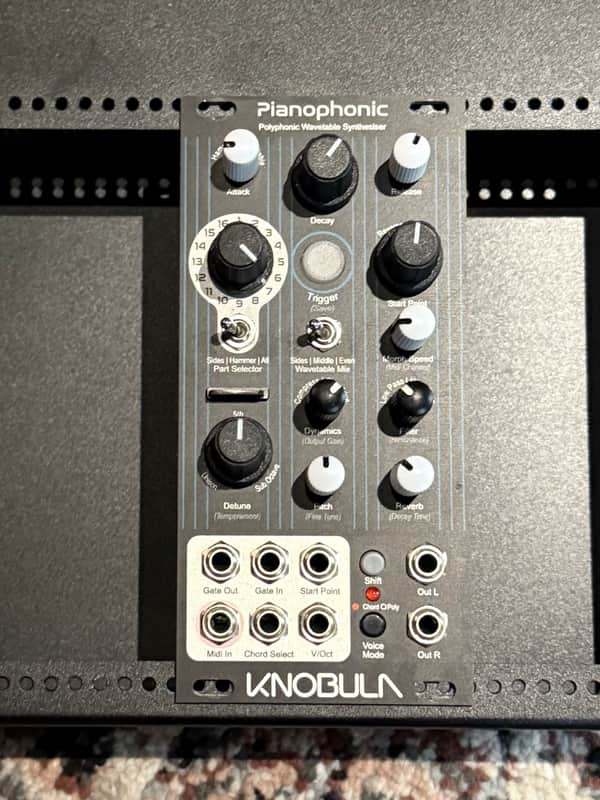 Knobula Pianophonic