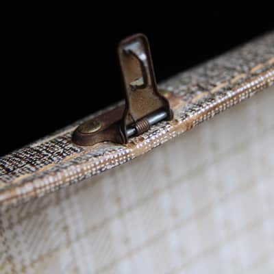 Vintage Rectangular Guitar Case Hardcase Hard Shell Case Textured Cover Made in England Fits Solid-Body Electric Guitar or Pedal Board Effects Pedal Carry Case Gig Bag image 8