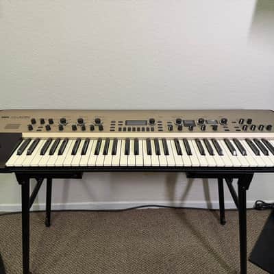 Korg KingKORG 61-Key Analog Modeling Synthesizer 2010s - Black/Tan