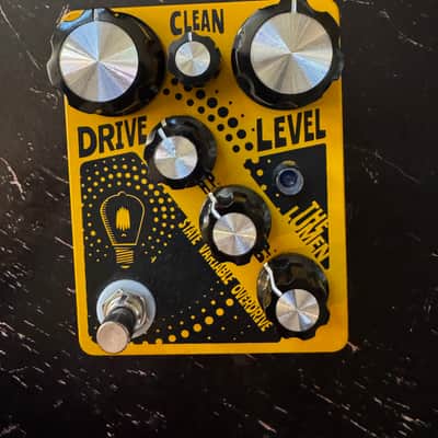 Reverb.com listing, price, conditions, and images for hungry-robot-the-lumen