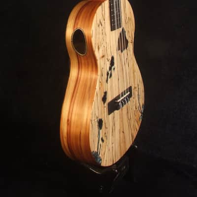Handcrafted 5 String Baritone Ukulele, Spalted Maple, Taiwania, Vine Inlay, The Islands Soundhole, Soft-bag, Bruce Wei UG19-2341 image 4