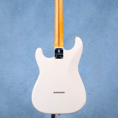 Fender Nile Rodgers Hitmaker Signature Stratocaster Maple Fingerboard - Olympic White - NR00369 - Clearance - Olympic White image 4