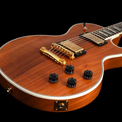 Gibson Les Paul Standard
Koa Top Limited Edition image 8