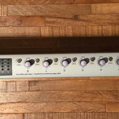 PreSonus DigiMax D8 8-Channel Mic Preamp with Digital Output 2010s - Silver image 1