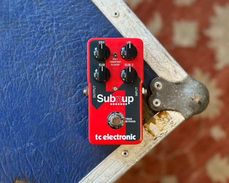 TC Electronic Sub N' Up Octaver Pedal with TonePrint | Reverb Canada