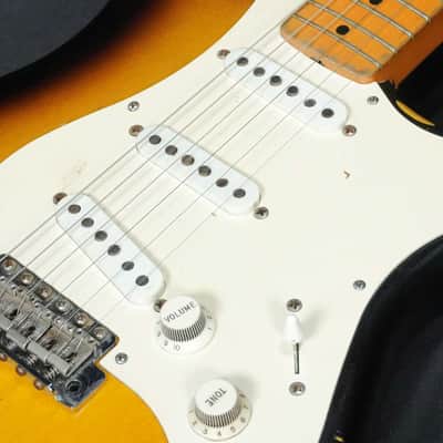 FENDER CUSTOM SHOP 1956 Stratocaster Aged Mod 2-Tone Sunburst [R19519] (07/13) image 6