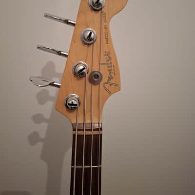 Fender Deluxe Precision 1996 - Black image 8