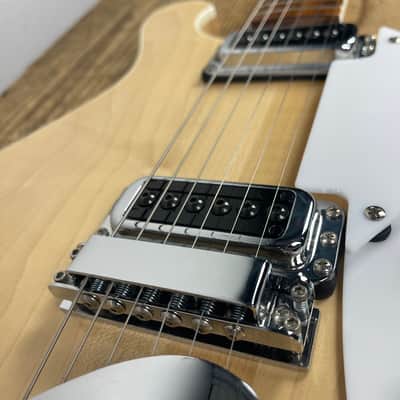 Rickenbacker 620 2013 6-string solid body guitar in MapleGlo w/case/candy image 15