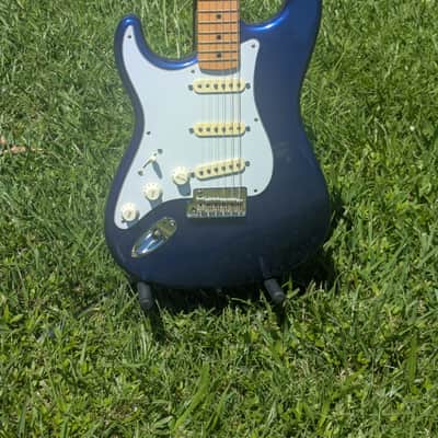 Fender Stratocaster 2016 - Lake Placid Blue image 12