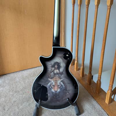 Firefly Les Paul Adam Jones 2025 - Aged Silverburst image 2