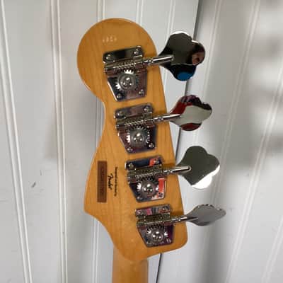 Squier Classic Vibe '70s Jazz Bass - Black image 11