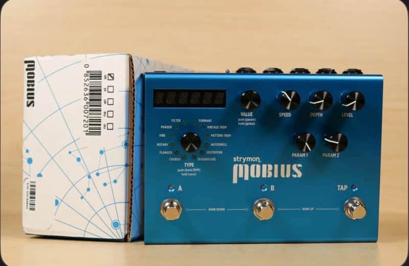 Strymon Mobius
