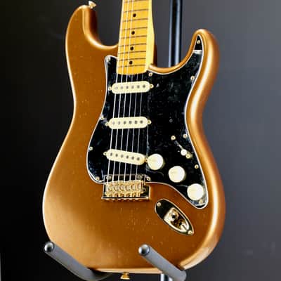 Fender Bruno Mars Stratocaster Maple Fingerboard Mars Mocha image 3
