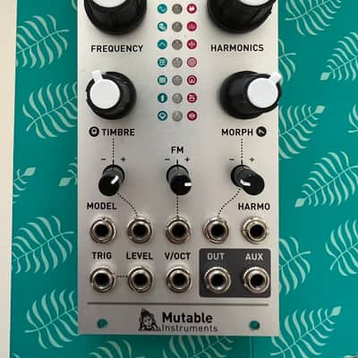 Mutable Instruments Plaits Macro-Oscillator | Reverb