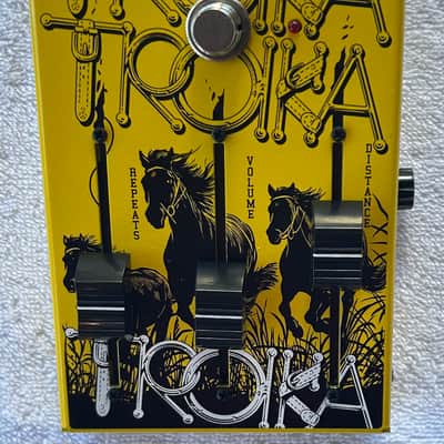 JHS Third Man Hardware Troika 2025 - Present - Yellow image 3