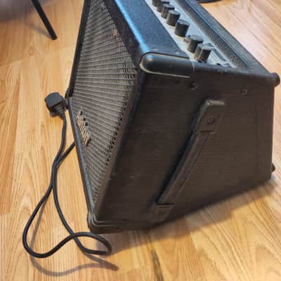 Ashton BSK158 15W 1x8 Busker Amp image 2