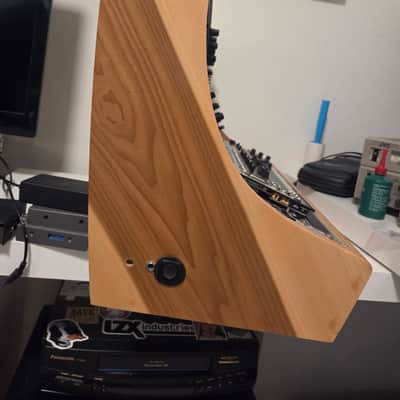 Goike 9U Eurorack Case with Zeus Power x3 image 3