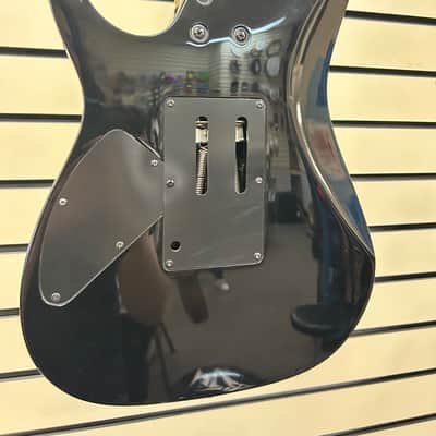Ibanez RG370DXGP3 Standard 2008 - 2009 - Black with White Digital Camo Graphic image 5
