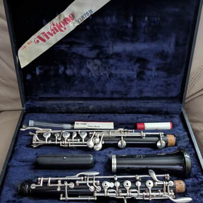 Linton Vivatone Oboe with Case and reed image 4