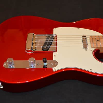 Fender American Professional Telecaster with Roasted Maple Fretboard 2017 - Candy Apple Red image 4