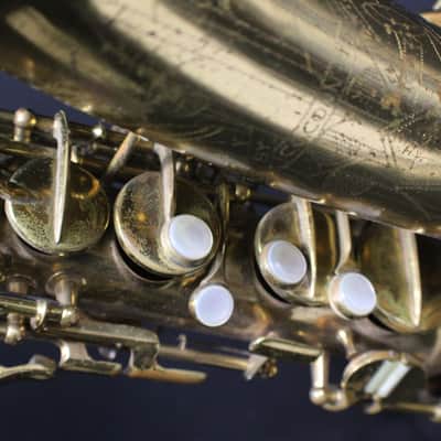 A Vintage 1950?Conn 6M ( Naked Lady) Alto Saxophone in a Hard Case   # 18 S image 13