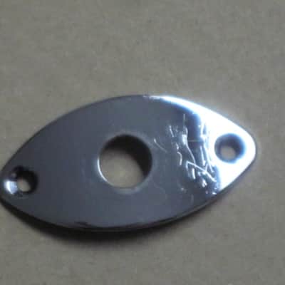 used (lightly relic'd) Gotoh JCB-2 Oval-shaped 2 screws Chrome metal  jack plate - also called JCB-2 Football Shaped 2 screw Chrom jack plate) Chrome plated brass (screws included) from 2010s image 4