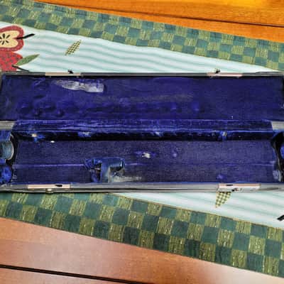 YAMAHA FLUTE HARD CASE-2021 - BLACK- USED! image 2