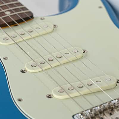 Fender MIJ 2017 Stratocaster in Lake Placid Blue – Minty Clean Classic, Ready to Rip image 6