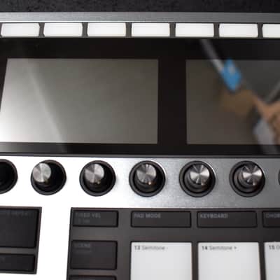 Native Instruments Maschine+ Standalone Production and Performance Instrument image 11
