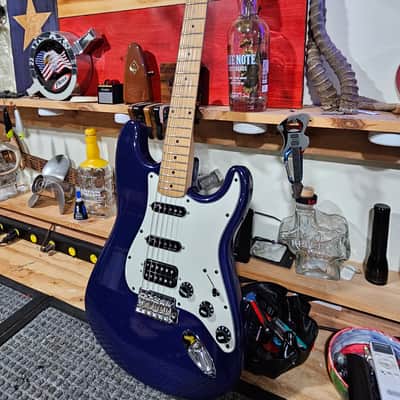 Squier Stratocaster 1997 - Blue image 7