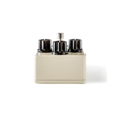 MXR CSP037 Raijin Drive 2019 - Present - White image 4
