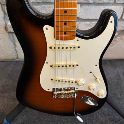 Fender American Vintage '57 Stratocaster 1988 - 2-Color Sunburst image 3