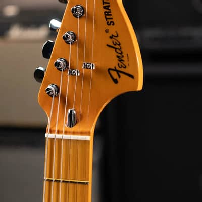 Fender Limited Edition American Vintage II '73 Stratocaster Electric Guitar - Olympic White with Hardshell Case image 5