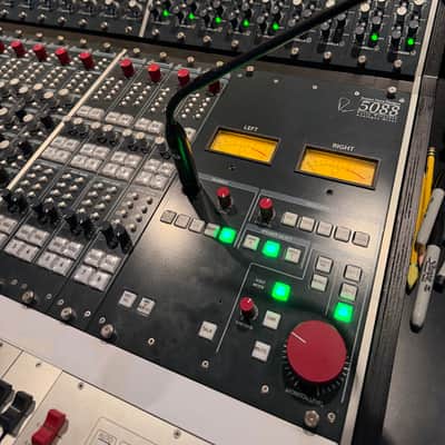 Rupert Neve Designs 5088 Shelford 32-Channel Discrete Recording / Mixing Console 2016 - Present - Shelford Blue image 10