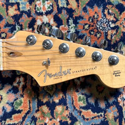 Fender American Professional Stratocaster Maple Fretboard 2016 Antique Olive image 9