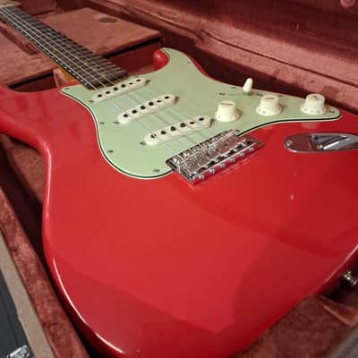 Fender Custom Shop Limited Edition `63 Stratocaster Journeyman/Closet classic/ Aged Fiesta Red (***Secondhand***) image 12