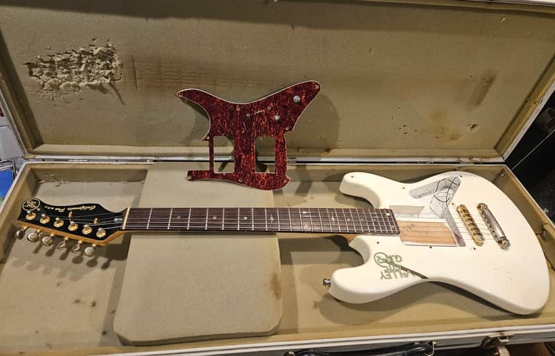 VALLEY ARTS CALIFORNIA PRO 90s USA LARRY CARLTON only wood image 1