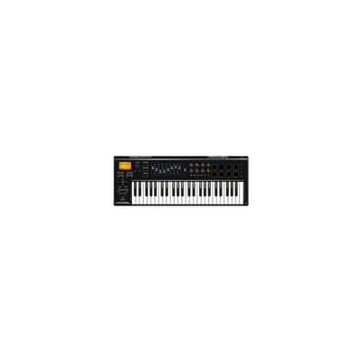 Behringer MOTÖR 49 49-Key USB/MIDI Master Controller Keyboard with Motorized Faders and Touch-Sensitive Pads image 3