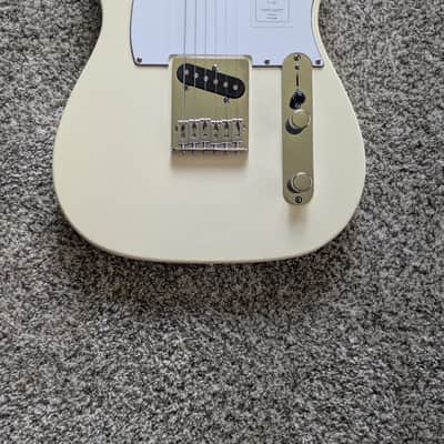 Fender Standard Telecaster 2025 - Present - Olympic White image 2
