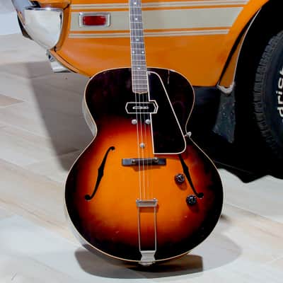 Gibson Charlie Christian Tenor Guitar 1937 Sunburst finish image 3