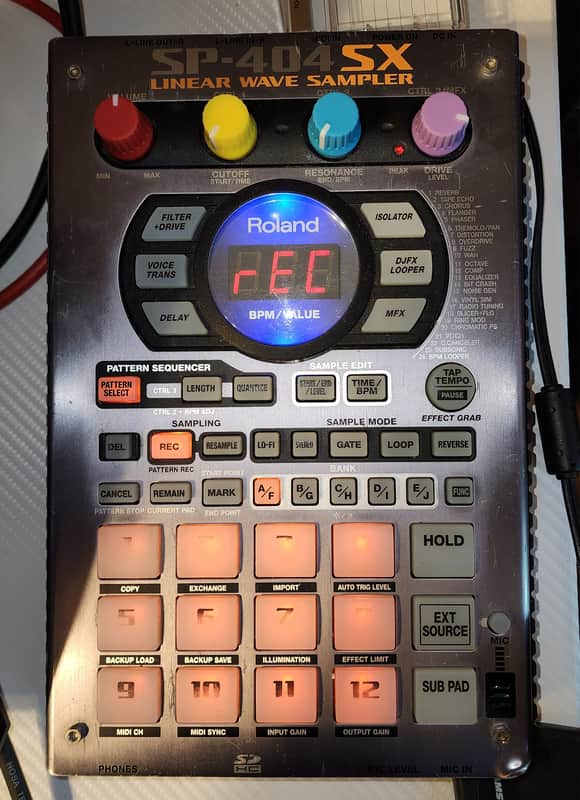 Roland SP-404SX Linear Wave Sampler | Reverb