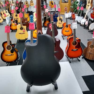 Ovation E-Acoustic Guitar Celebrity Elite Mid Cutaway image 4