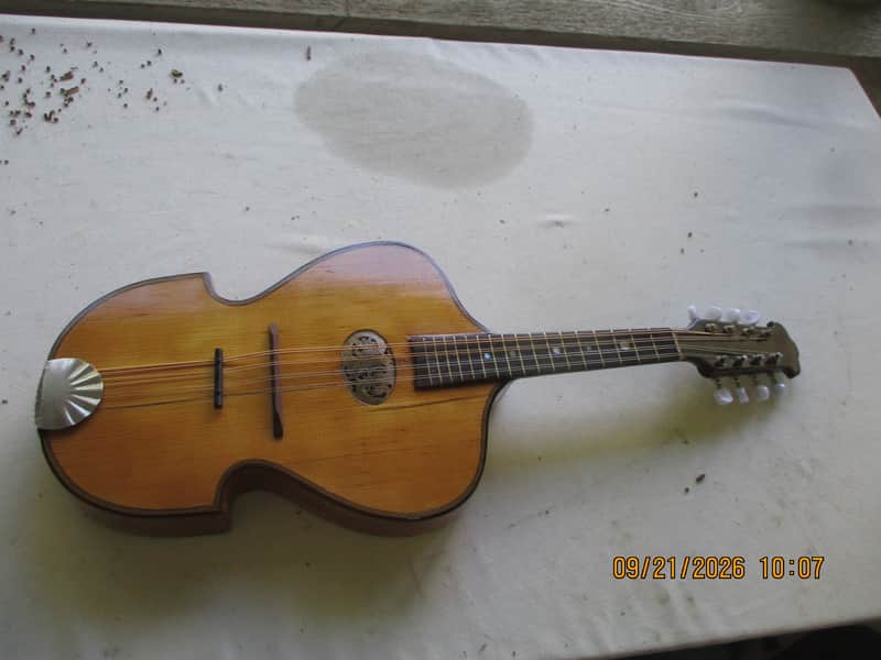 Neapolitan College of Music Lyre style Mandolin circa 1910 - Natural