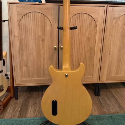 Gibson Custom Shop '58 Les Paul Junior Double Cut Reissue 2006 - 2017 - TV Yellow VOS image 3