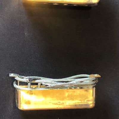 Gibson Patent # Sticker T-top Humbucker pickups 1968 - T-Tops w Gold Covers Narrow spacing PAFs Byrdland image 6