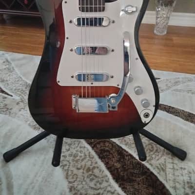 Vox Shadow 1964 - Sunburst image 1